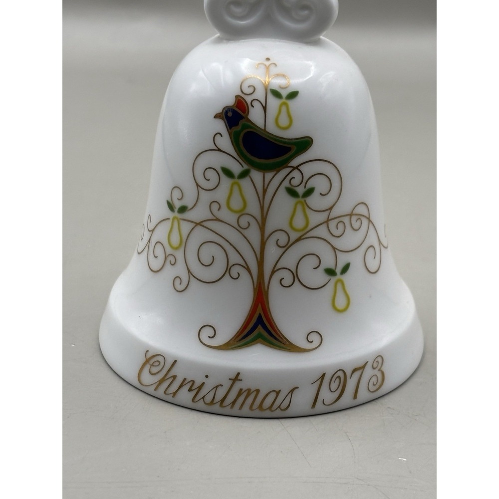 Noritake Ltd Edition 2nd Edition Bone China Japan Christmas 1973‎ Bell